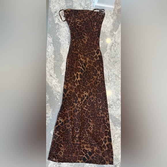 Leopard Print Maxi Dress - Picture 7 of 8